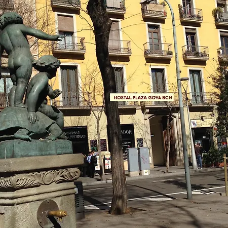 Plaza Goya Guest house
