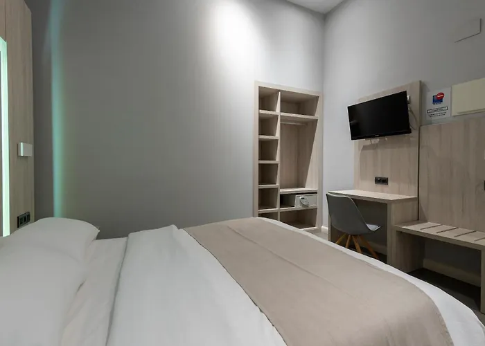 Plaza Goya Affittacamere 2*